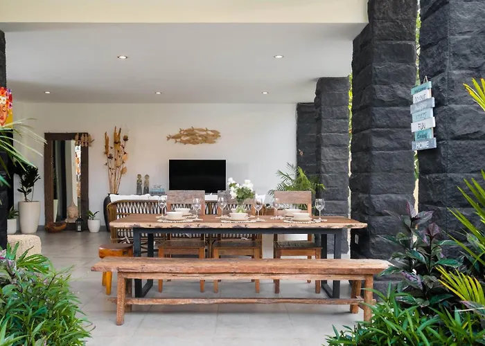 Ambalika By Finder Villa